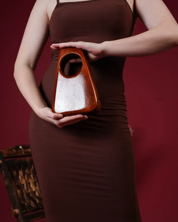 Arbour_Arc_Wooden_Clutch